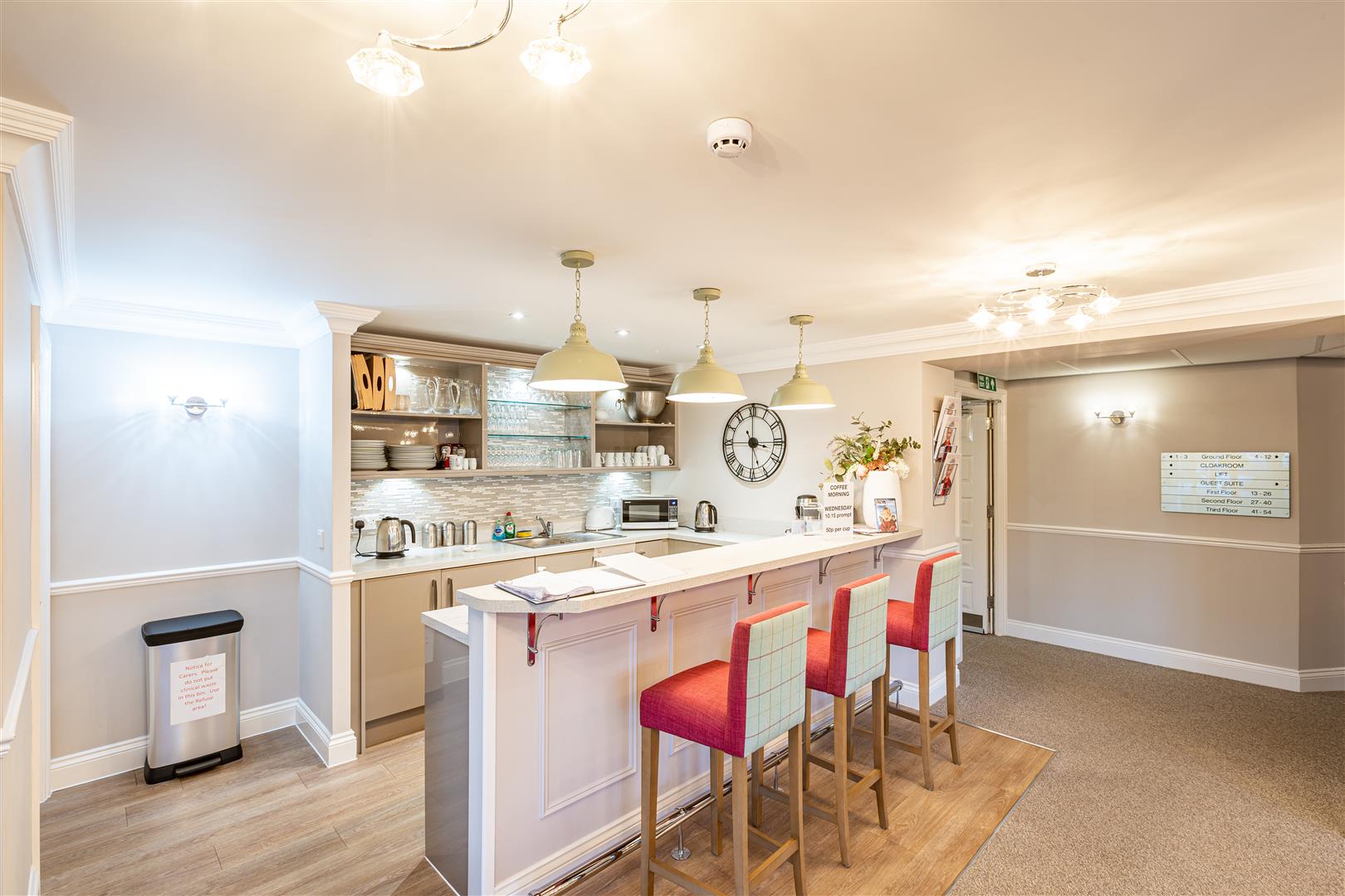 Dutton Lodge, Penrith Lakes Estates